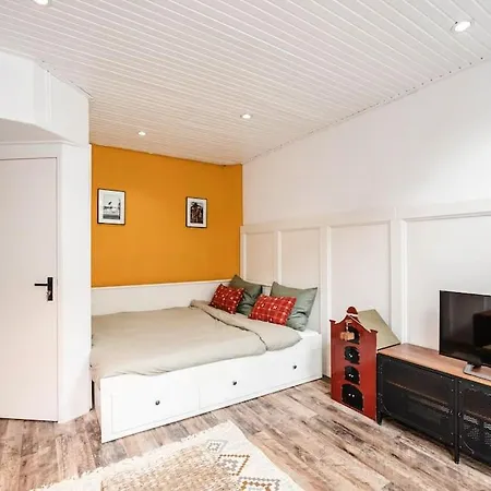 снеск Q,r-с0de First -,-big Bright Centre Apartment